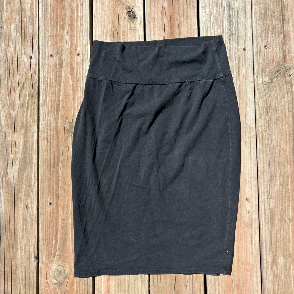 Faded black vintage F21 pencil skirt